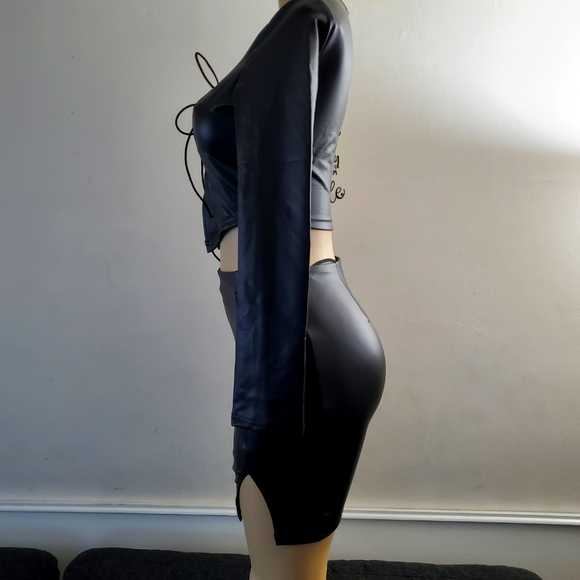 Vegan Faux Leather Mini Skirt Outfit - Picture 4 of 12